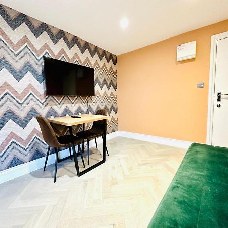 Flash Sale Brighton Train Station 1 Bedroom Flat Bn137Che03 Zewnętrze zdjęcie